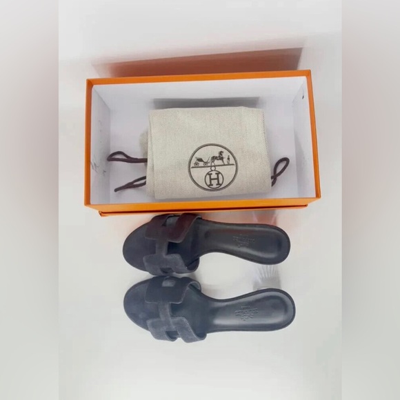 Hermes Oasis Velvet Sandals Black Suede Clear Heel RARE size 6.5 - Picture 5 of 9